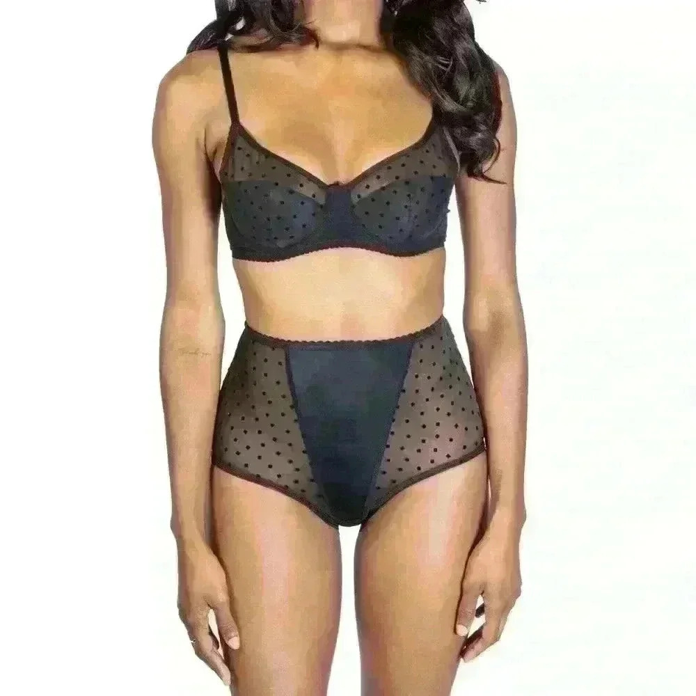 Polka Dot Full Support Bra Deneb by Less Is Amor